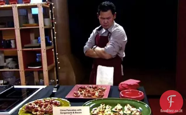 Frittelle di Erba Cipollina con Gorgonzola e Pancetta