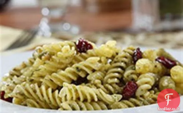 Rotini senza Glutine Barilla® con Pesto di Cipolla Verde Carbonizzata, Anacardi Tostati e Mirtilli Rossi