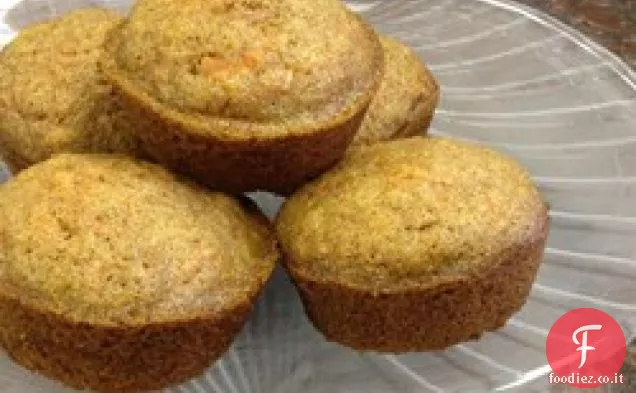 Muffin di carote soffici con glassa di crema di formaggio