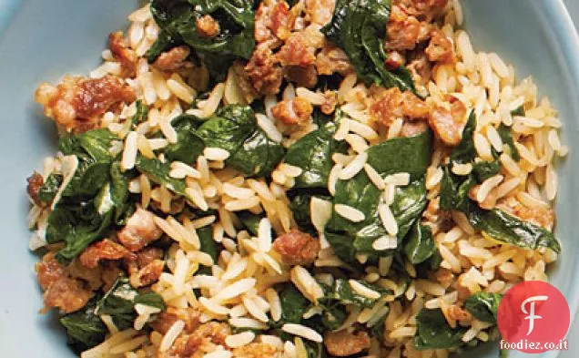 Ciotola di riso salsiccia-spinaci