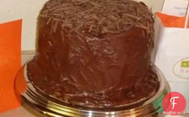 Torta al cioccolato tedesco scuro