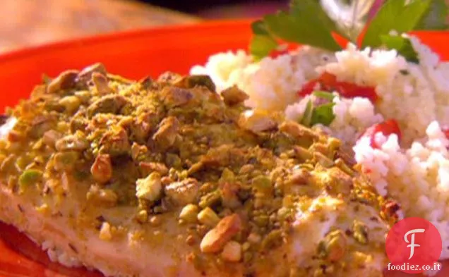 Pollo Arrosto con Formaggio di Capra-Crosta di noci di Macadamia e Prezzemolo-Couscous al Pimento