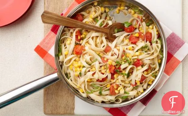 Tagliatelle con Mais e Pomodorini