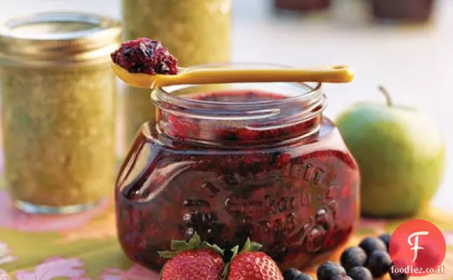 Marmellata di congelatore a doppia bacca