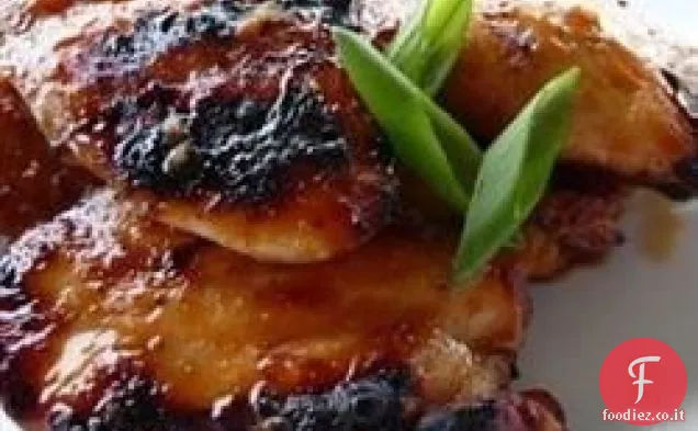 Pollo al forno in una salsa barbecue dolce