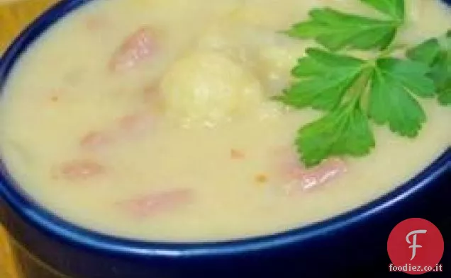 Zuppa di cavolfiore e prosciutto del sud-ovest