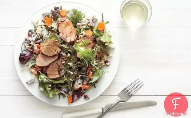 Insalata di maiale e riso selvatico