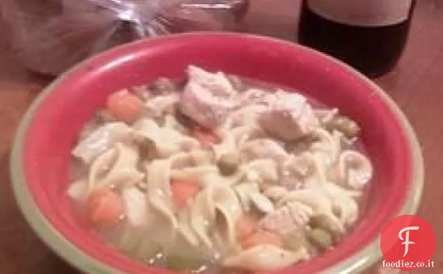 Zuppa di noodle di pollo alla griglia