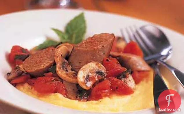 Polenta di Parmigiano con Salsiccia e Funghi