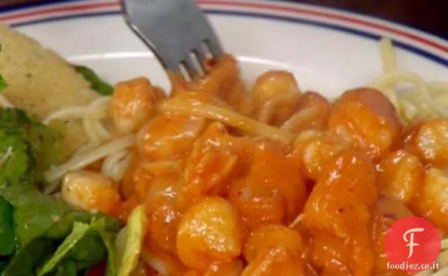 Pasta di pesce piccante cremosa di Bubba