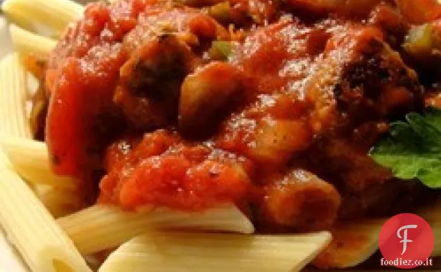 Salsa di pasta con salsiccia italiana