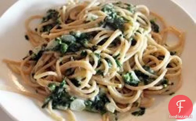 Pasta con salsa di spinaci
