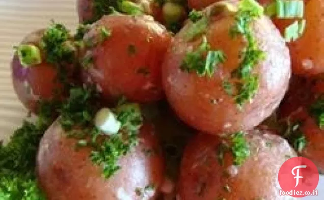 Patate novelle con salsa di capperi