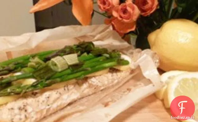 Salmone e Asparagi en Papillote con Riso integrale