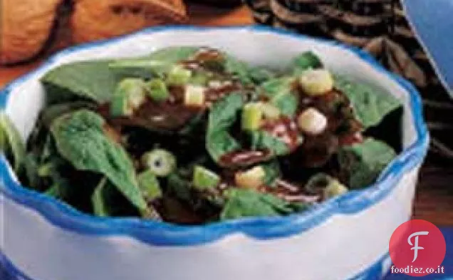 Insalata di spinaci dolce
