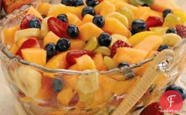 Insalata di frutta arcobaleno