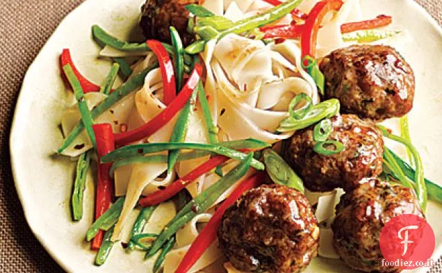 Polpette di maiale al Gingery con tagliatelle