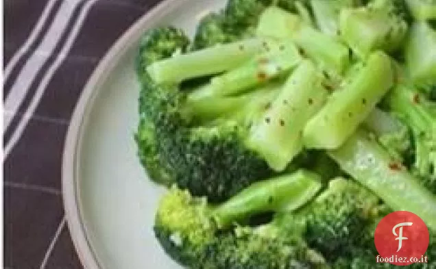 Insalata di broccoli facile