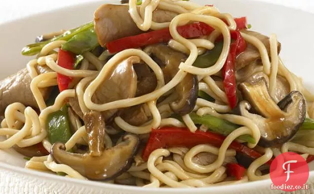 Tagliatelle di Hokkien con carne di maiale