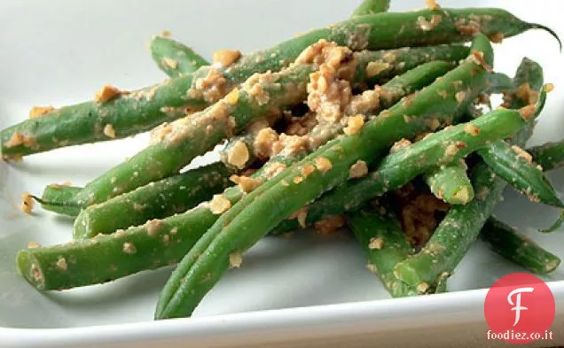 Fagiolini conditi con salsa di Miso di noci