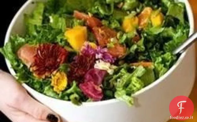 Insalata di mango, arancia, pompelmo, Avocado e pistacchio