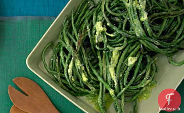 Fagioli lunghi arrostiti con burro alle erbe