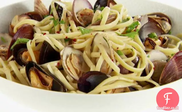 Linguine speziate con Vongole e Cozze