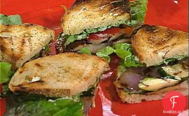 Ottimo panino di verdure alla griglia