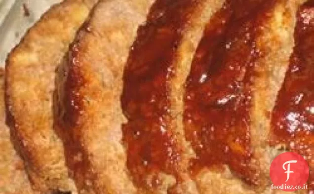 Polpettone con cipolle fritte e condimento Ranch