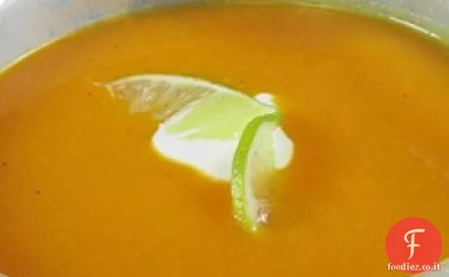 Zuppa di zucca al curry con crema di lime