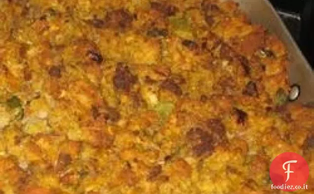 Ripieno di pane di mais con salsiccia