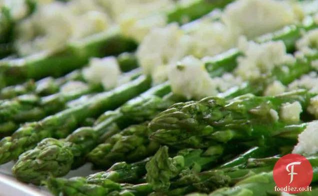 Asparagi arrostiti con Formaggio Feta