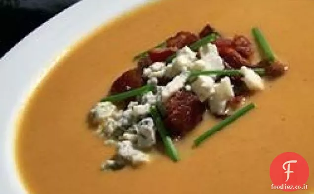 Zuppa di zucca vellutata con formaggio blu e pancetta