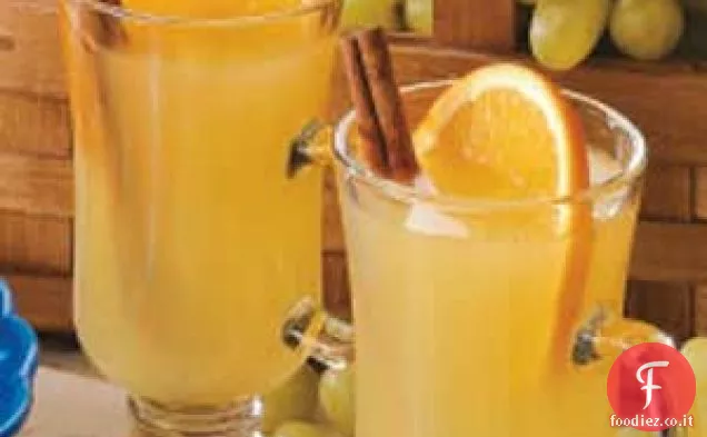 Bevanda all'arancia all'ananas