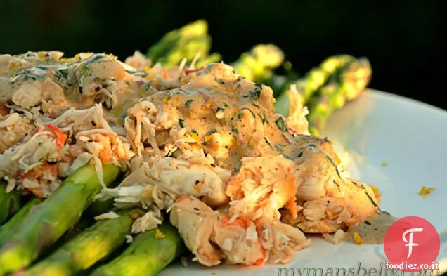 Asparagi con salsa cremosa di Lillet e Granchio reale
