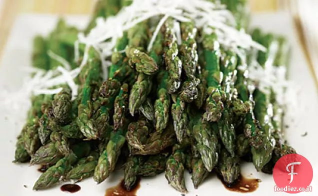 Asparagi alla Griglia con Vinaigrette Balsamica