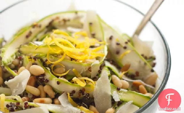 Insalata di asparagi e quinoa a coste