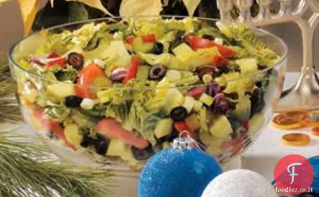Insalata gettata festiva