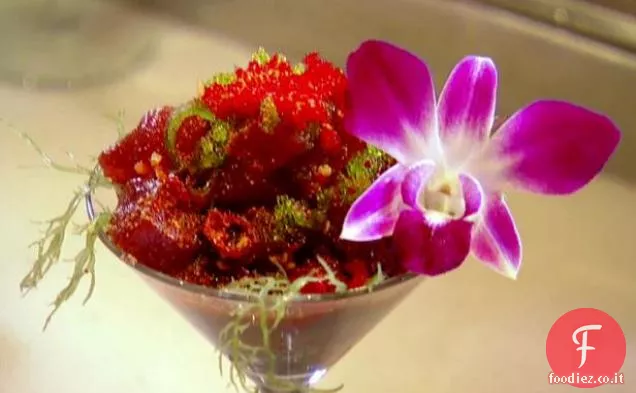 Atomic Ahi Poke (Piccante Ahi Poke con peperoncino acqua)