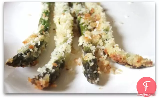 Asparagi arrostiti con aglio verde e Panko