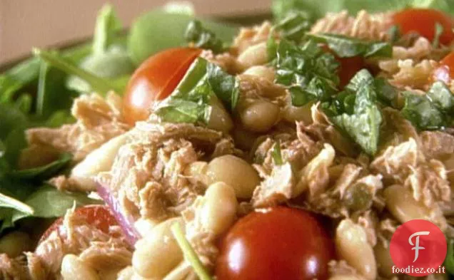 Insalata di tonno di fagioli bianchi