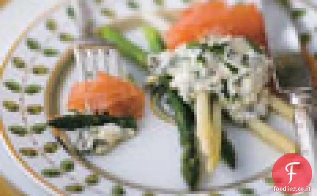 Asparagi con Salmone affumicato e Salsa Gribiche
