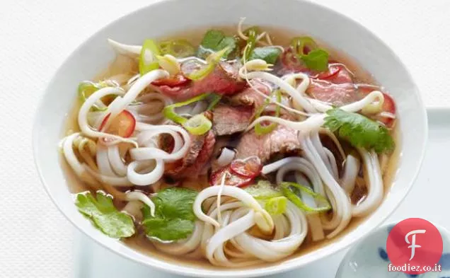 Zuppa di noodle vietnamita