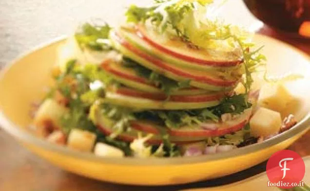 Insalata di mele con vinaigrette d'acero