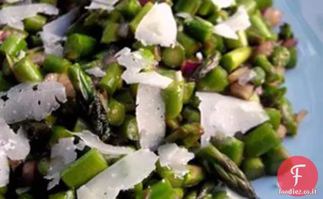 Insalata di Asparagi, Pecorino e Cipolla Rossa