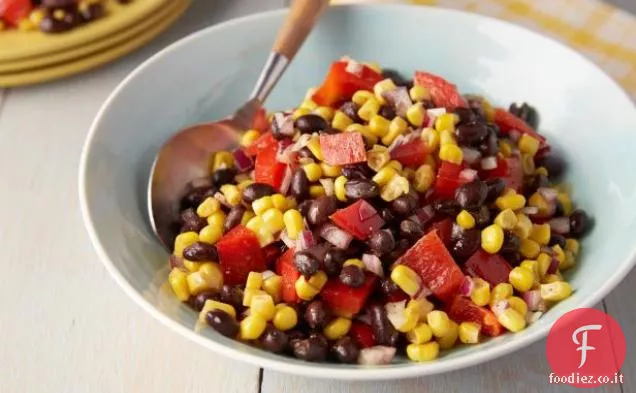 Insalata di fagioli neri e mais