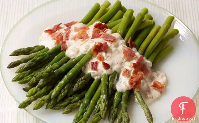 Asparagi e pancetta con salsa alla cipolla Ranch