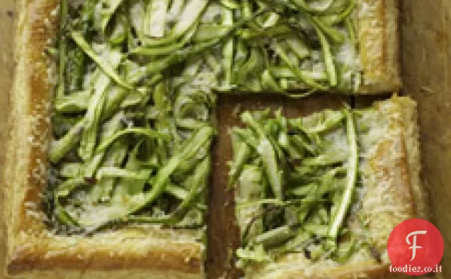 Crostata di asparagi e parmigiano