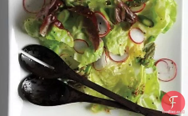 Insalata Bibb Con Ravanelli e Asparagi