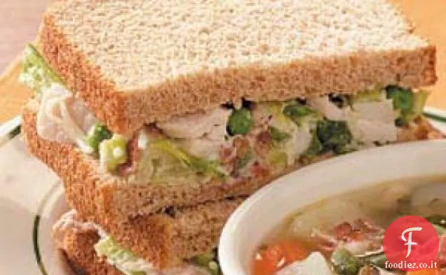 Sandwich di insalata di tacchino